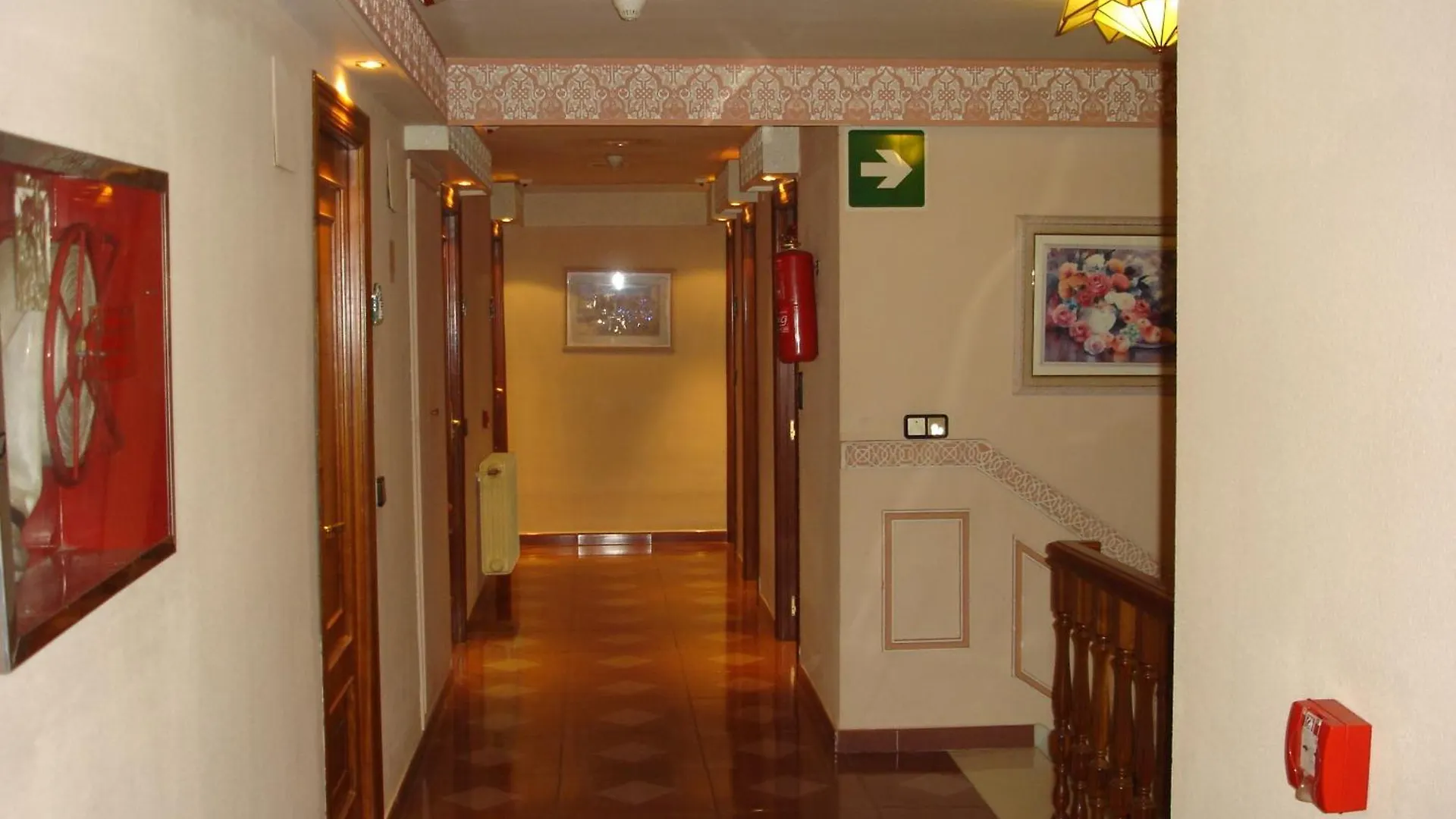 Hotel Vista Nevada Darro Spain